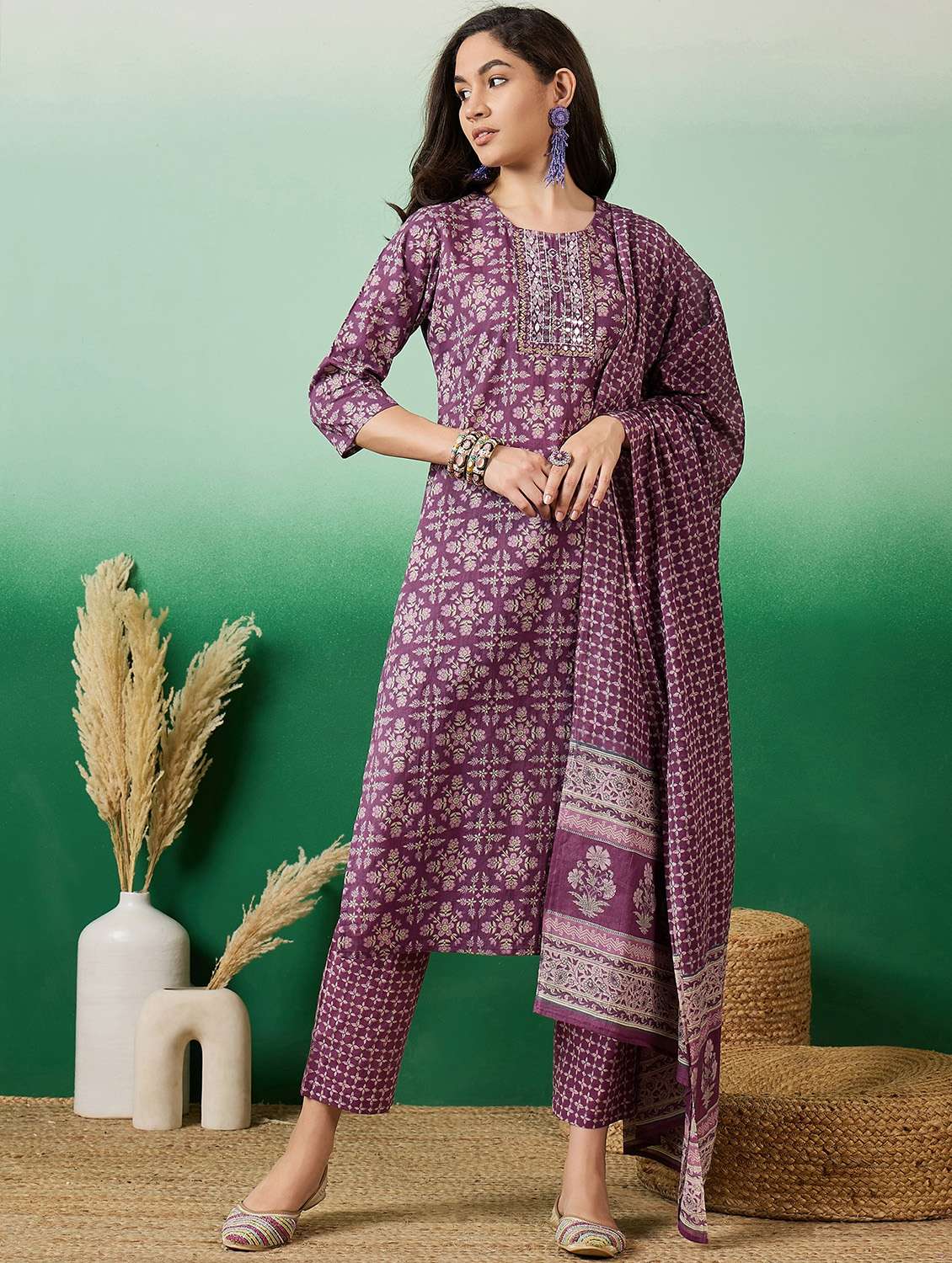 women three quarter sleeve kurta pant with dupatta set