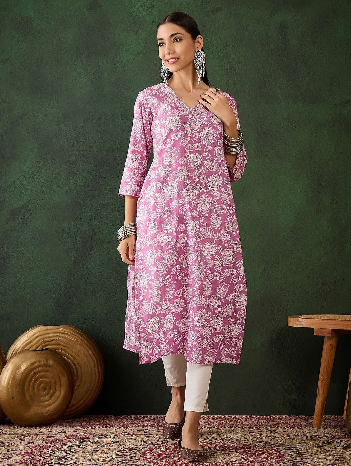 women three quarter sleeve straight kurta