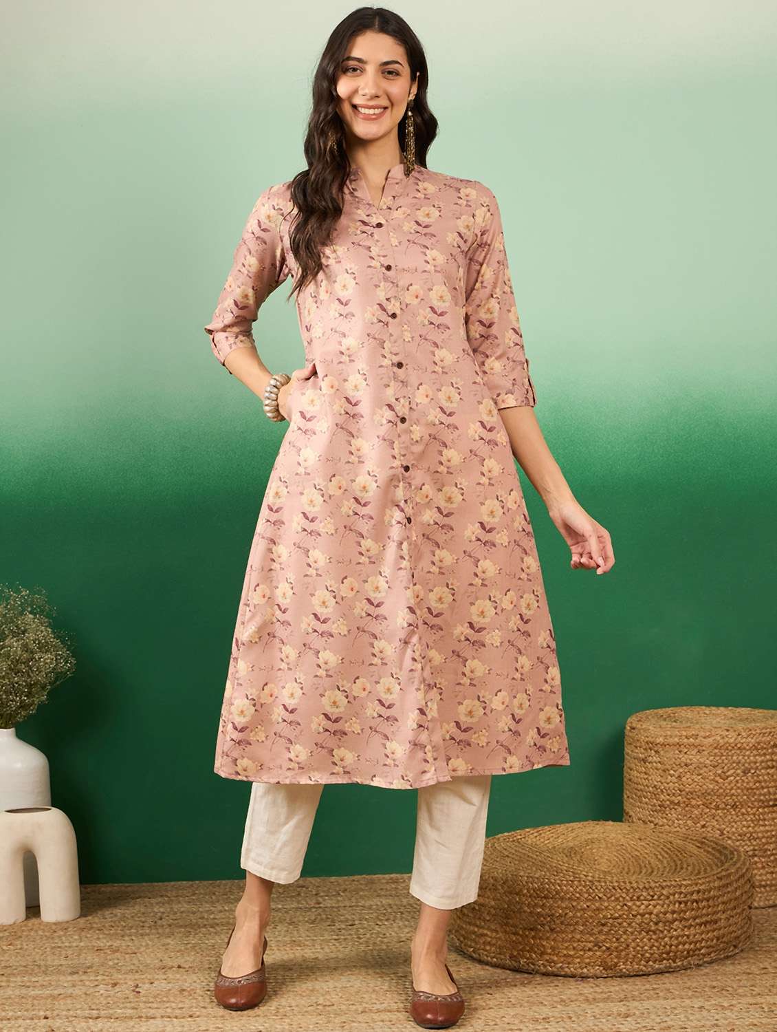 women three quarter sleeve a-line kurta - 21622771 -  Zoom Image - 0
