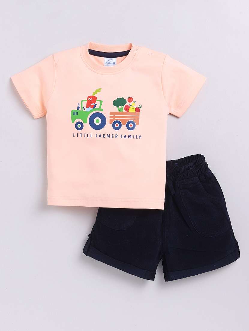 boys graphic printed t-shirt & shorts set