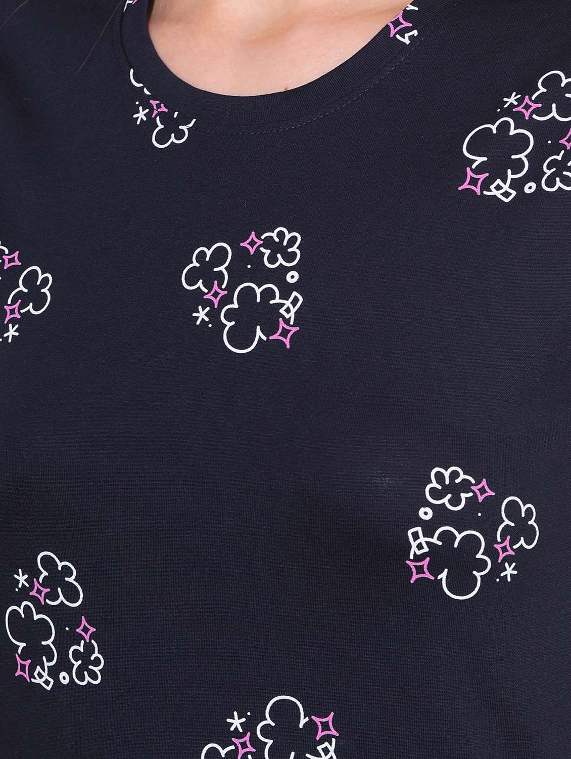 women printed pyjama nightwear set - 21624283 -  Standard Image - 4