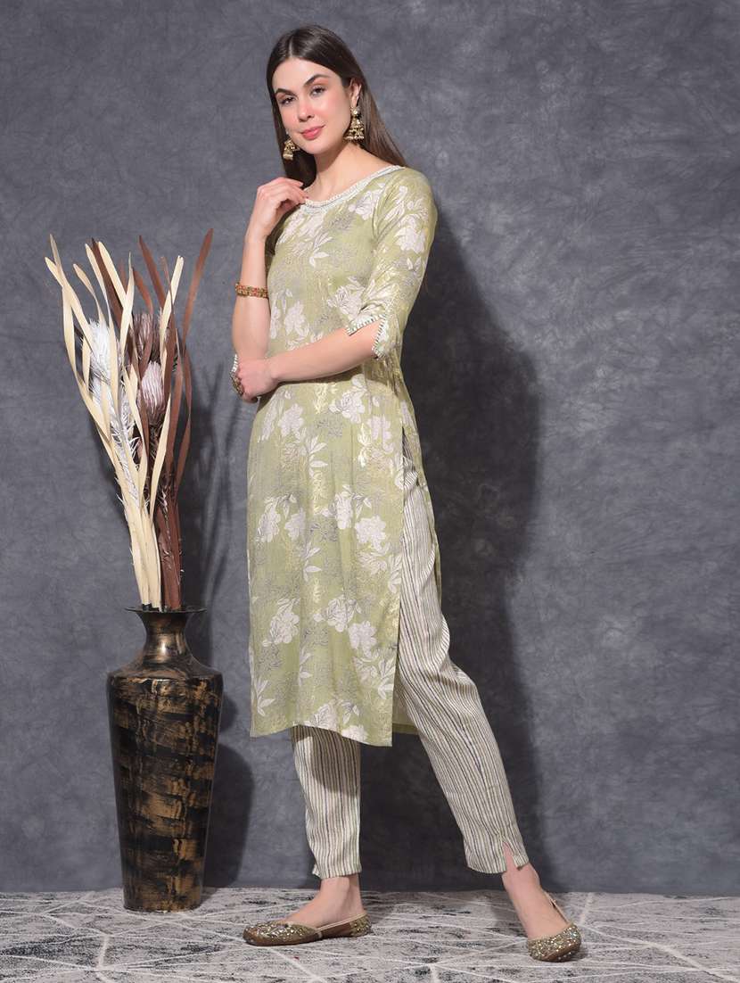 women floral three quarter sleeve kurta pant set - 21627265 -  Standard Image - 1