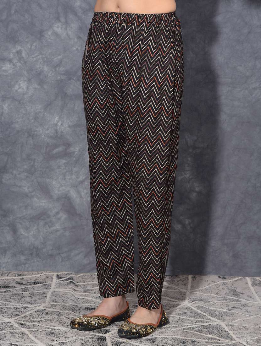 women bandhani three quarter sleeve kurta pant set - 21627272 -  Standard Image - 4