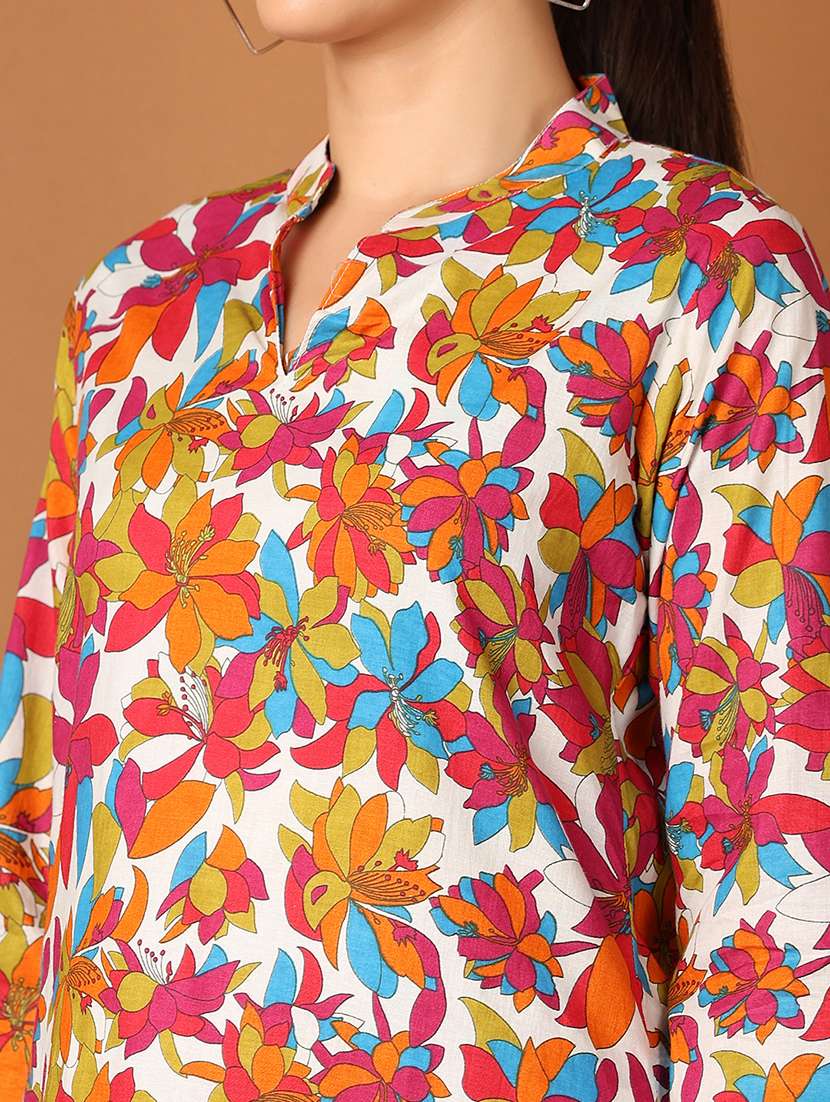 women floral shirt and trousers co-ords set - 21627455 - Standard Image - 4