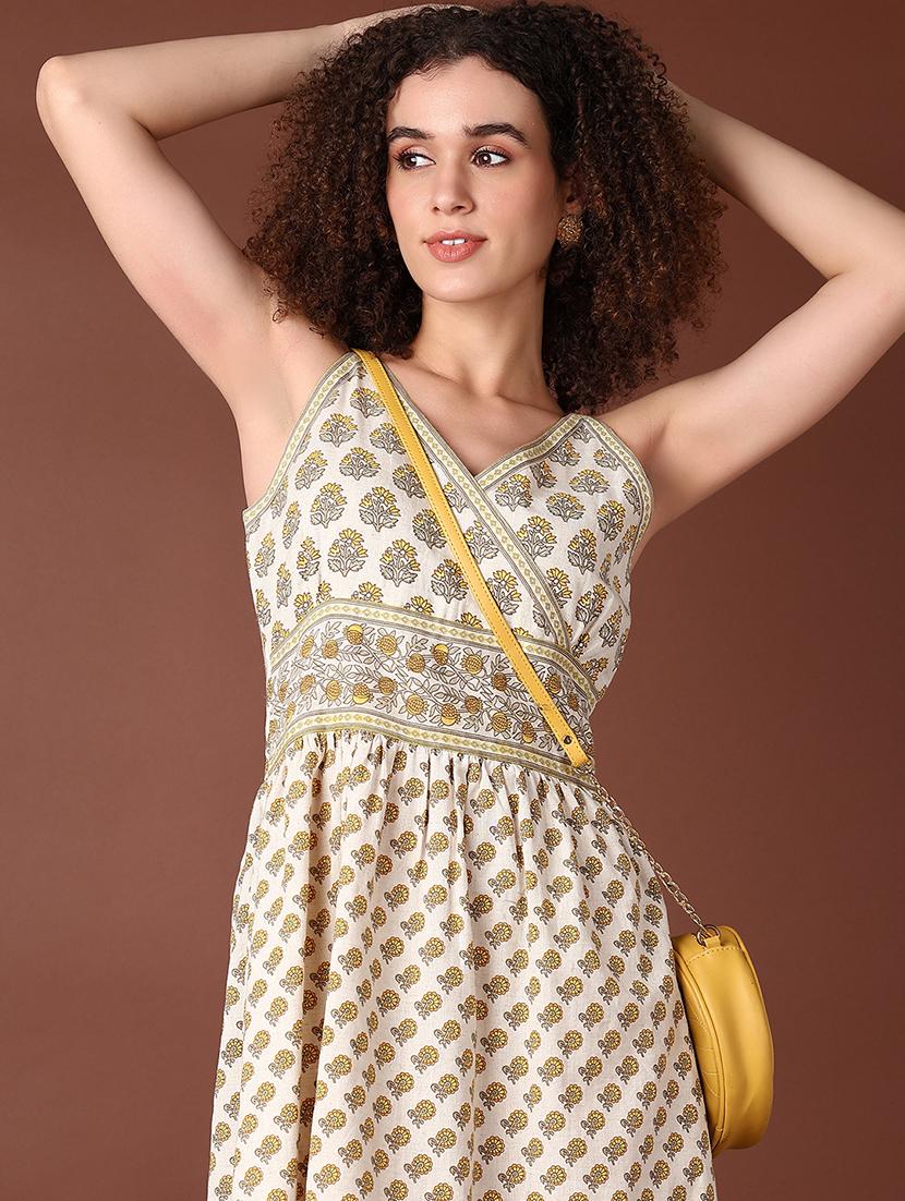 women off white floral a-line ethnic dress - 21628506 - Standard Image - 4