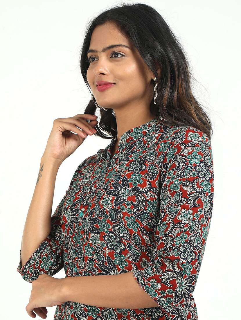 women paisley printed three quarter sleeve kurta pant set - 21629620 -  Standard Image - 4