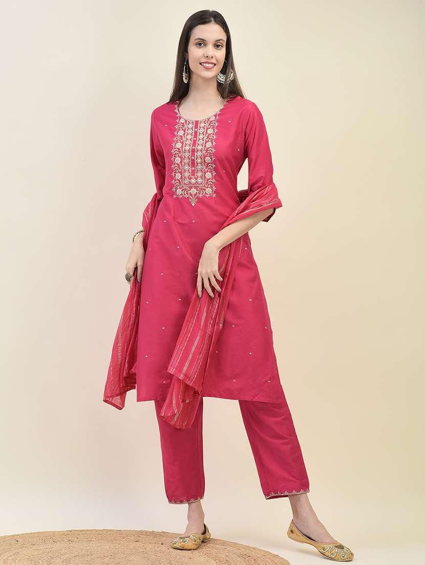 women three quarter sleeve kurta pant with dupatta set - 21629653 -  Standard Image - 1