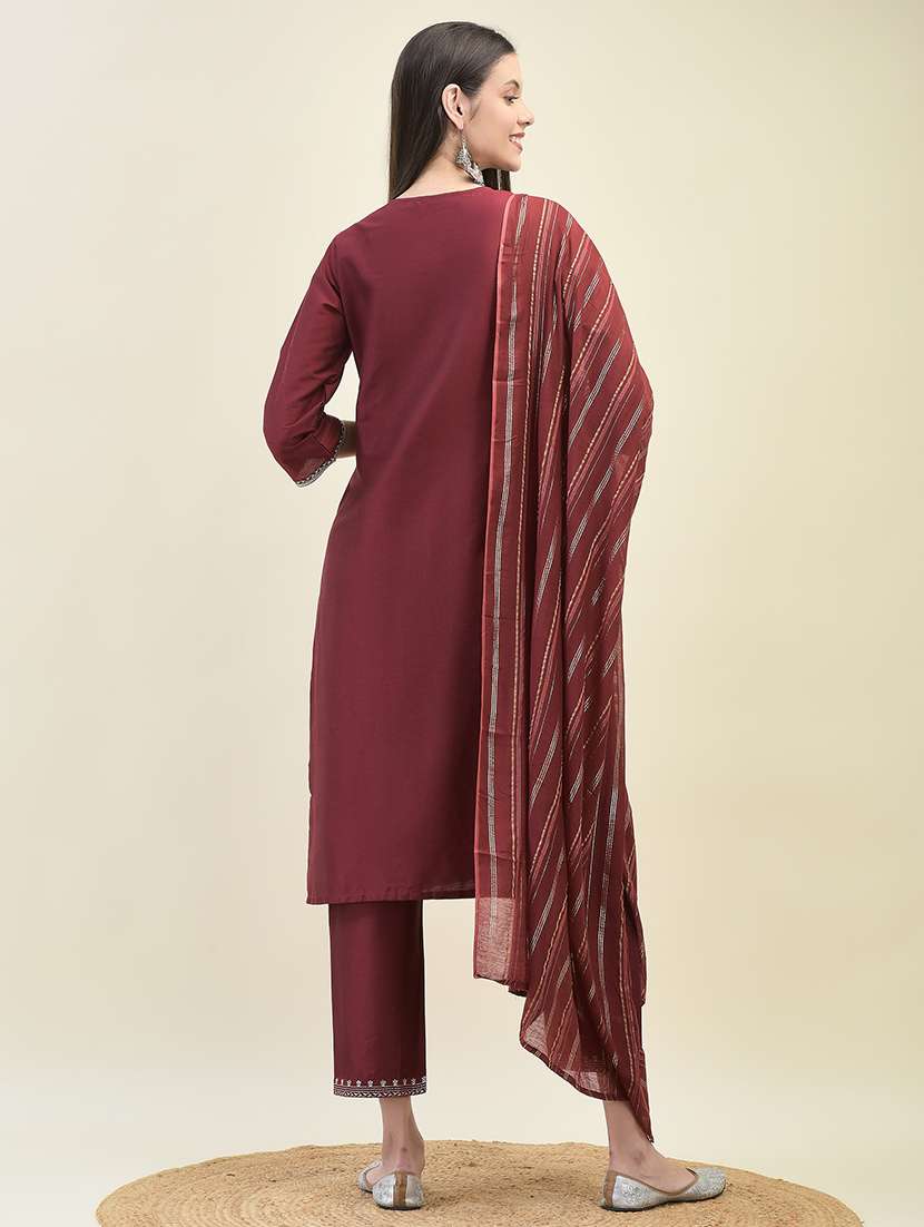 women three quarter sleeve kurta pant with dupatta set - 21629655 - Standard Image - 4