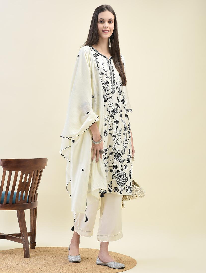 women three quarter sleeve kurta pant with dupatta set - 21629674 - Standard Image - 1