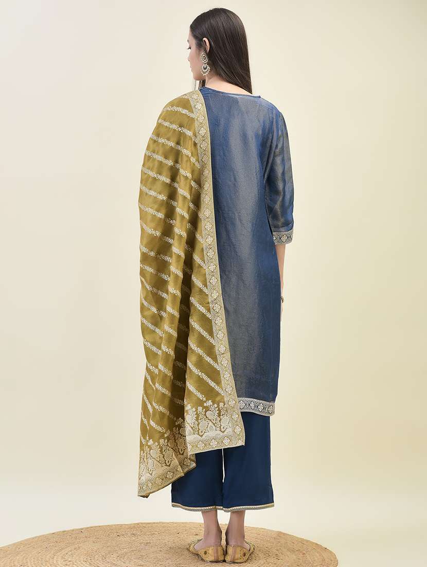 women three quarter sleeve kurta pant with dupatta set - 21629688 -  Standard Image - 4