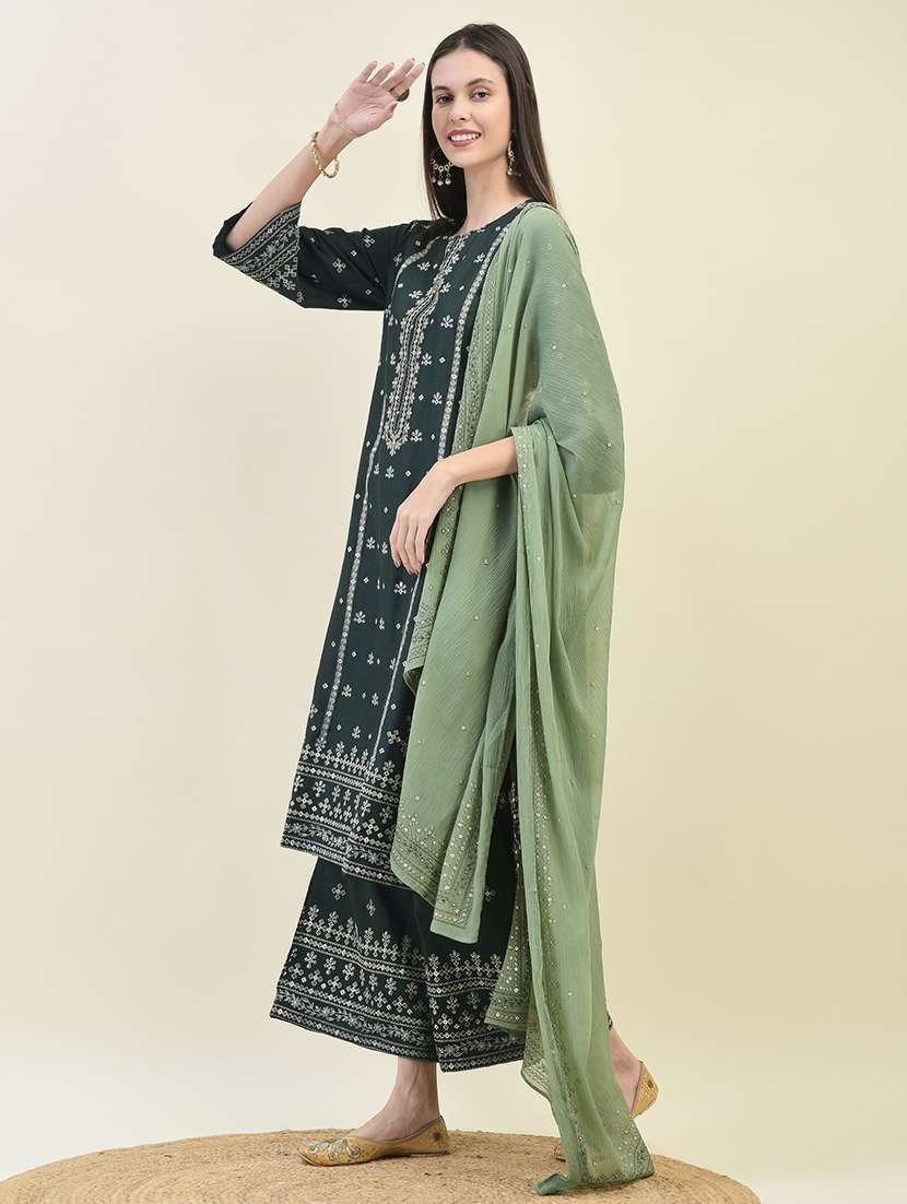 women three quarter sleeve kurta palazzo with dupatta set - 21629689 - Standard Image - 1