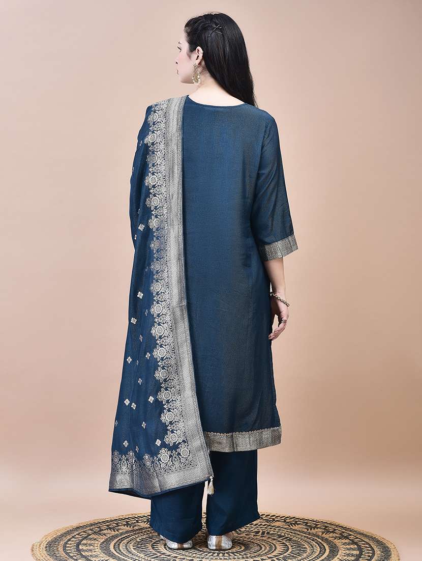 women three quarter sleeve kurta palazzo with dupatta set - 21629691 -  Standard Image - 4