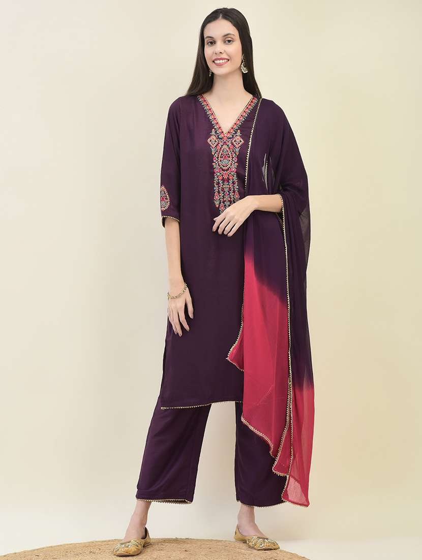 women three quarter sleeve kurta palazzo with dupatta set - 21629719 -  Standard Image - 1