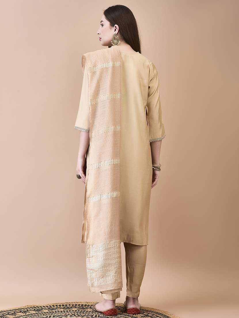 women three quarter sleeve kurta pant with dupatta set - 21629724 -  Standard Image - 4