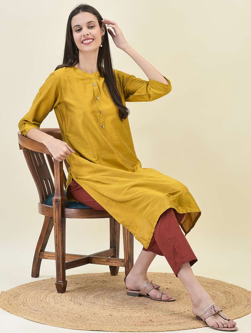 women solid three quarter sleeve straight kurta - 21629731 -  Standard Image - 1
