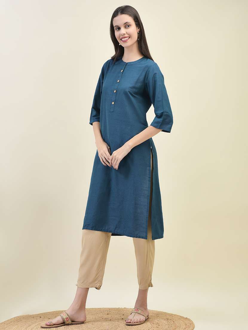 women solid three quarter sleeve straight kurta - 21629735 -  Standard Image - 1