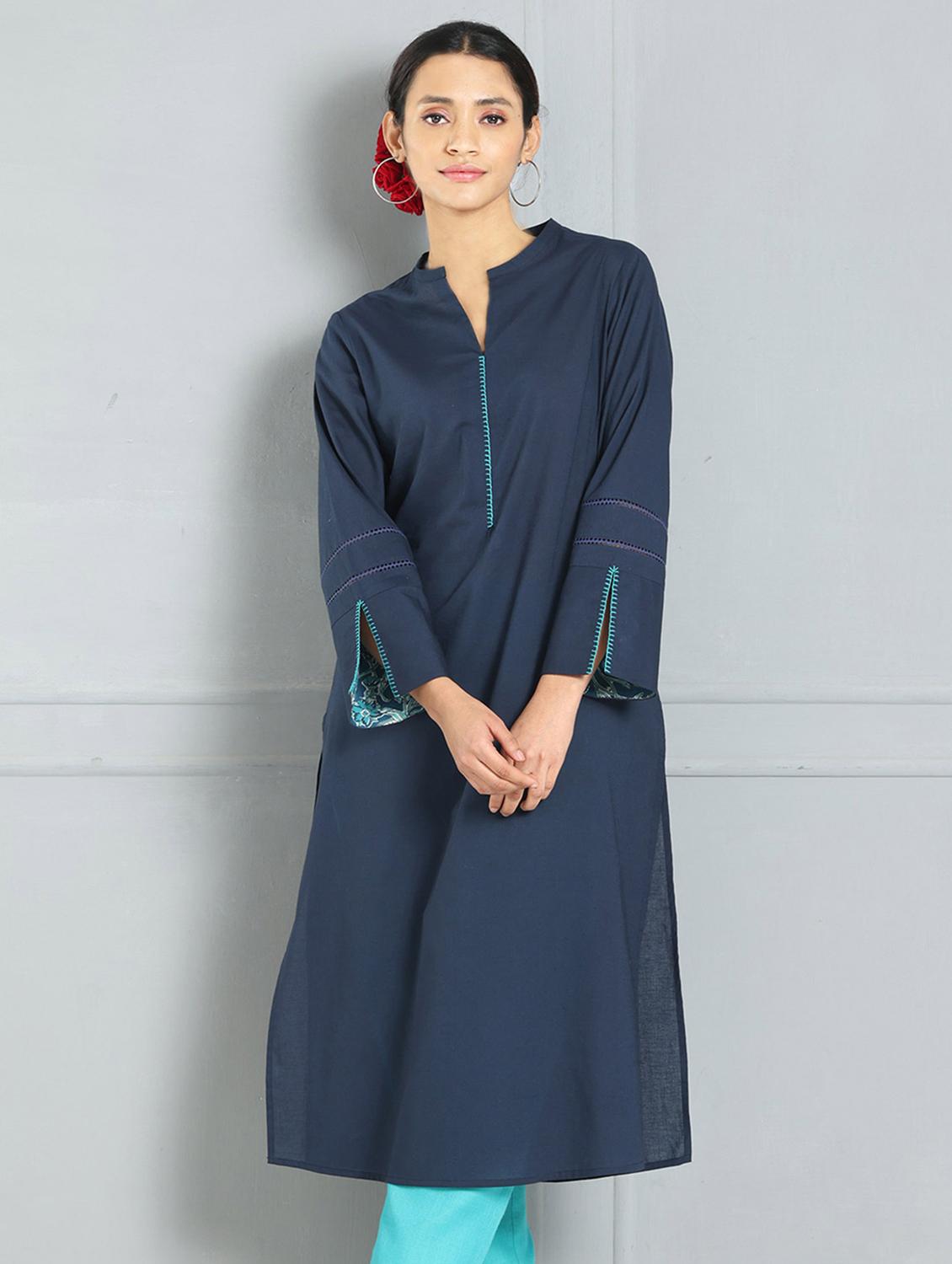 women solid long sleeve straight kurta - 21630561 - Standard Image - 4