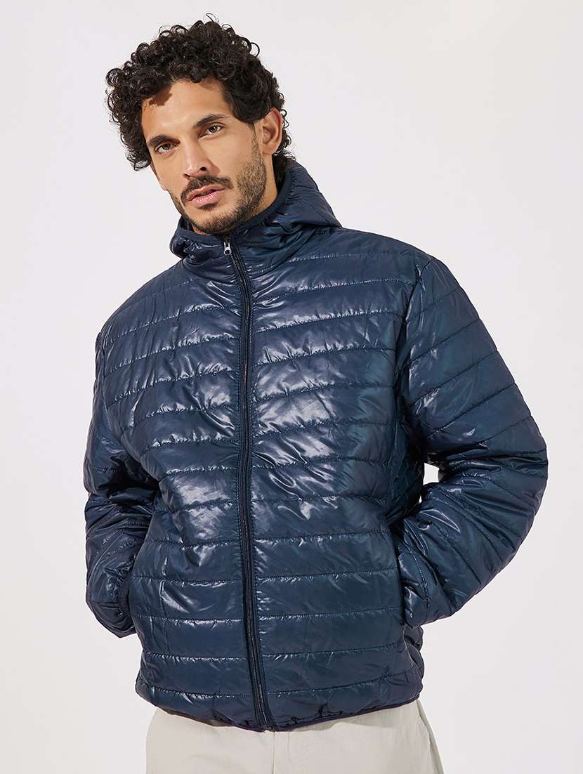 men solid hood neck quilted jacket