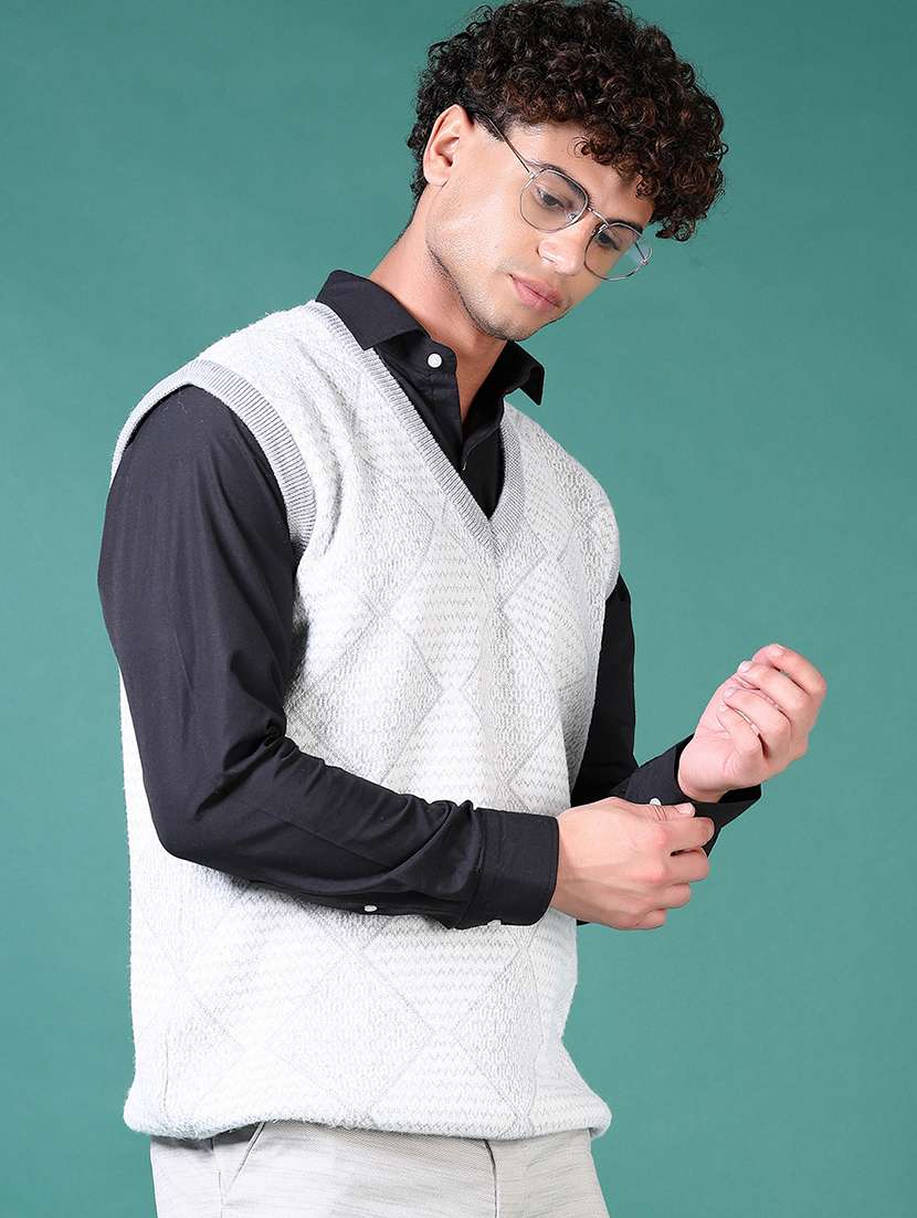 men self design sleeveless pullover - 21630702 -  Standard Image - 1