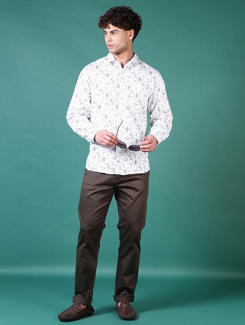 men solid mid rise chinos trouser - 21630794 - Standard Image - 4