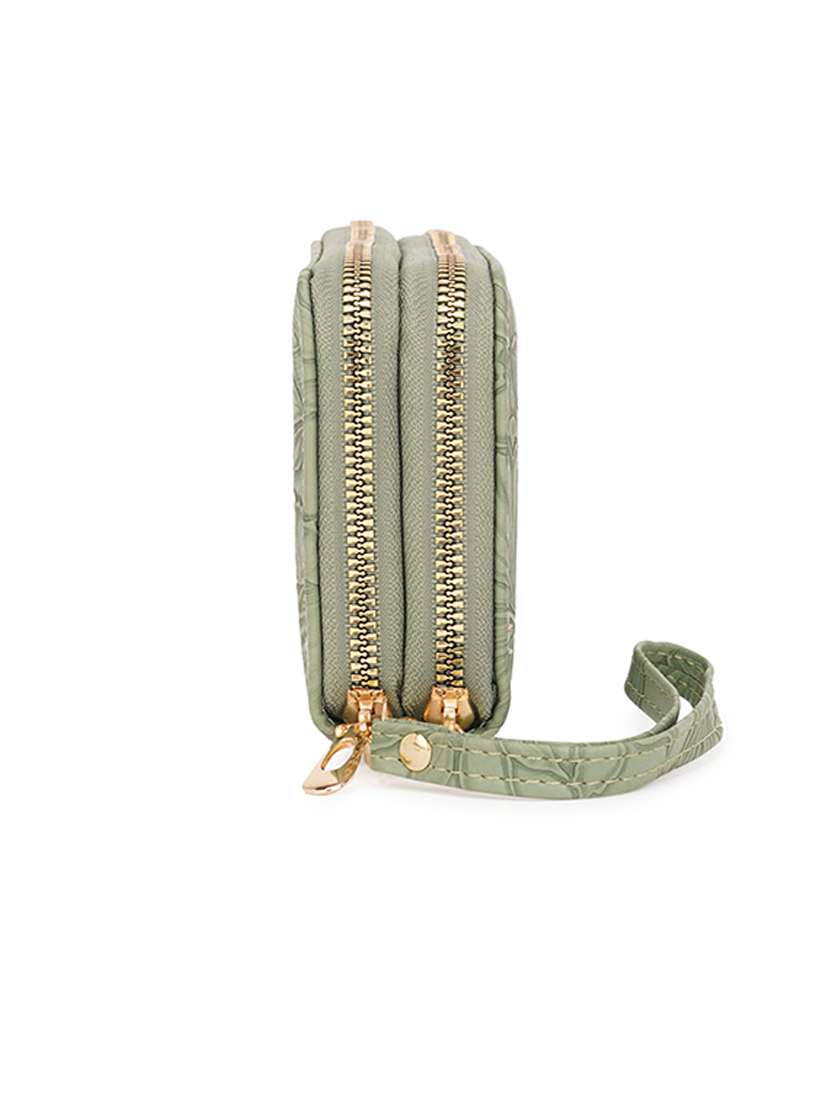 women green leatherette wallet - 21631173 -  Standard Image - 4