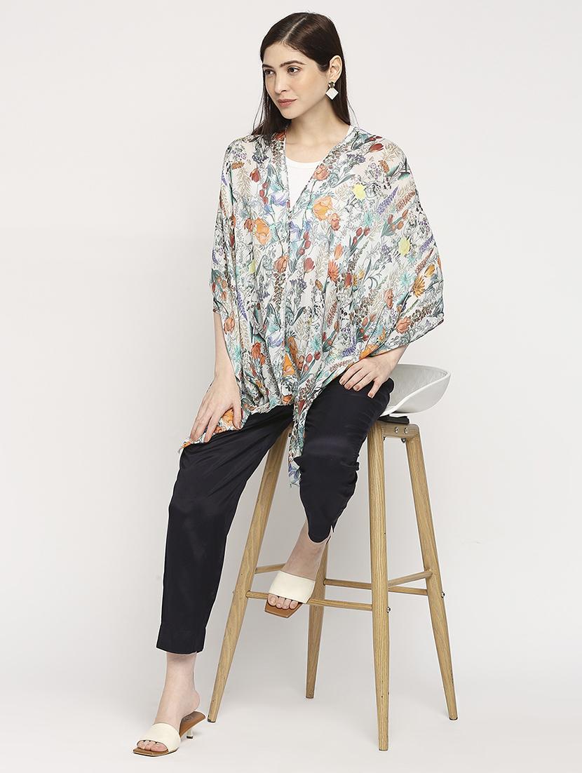 women printed everyday wrap scarf - 21631488 - Standard Image - 4