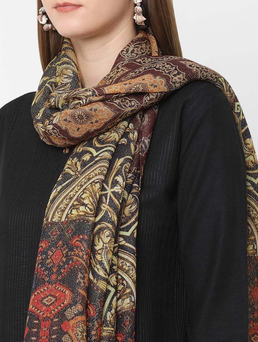 women printed everyday wrap scarf - 21631538 - Standard Image - 4