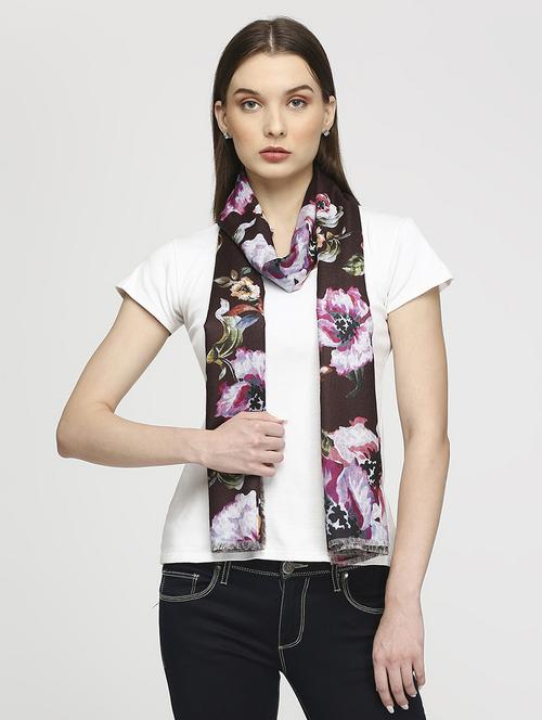 women printed everyday wrap scarf - 21631545 -  Standard Image - 0