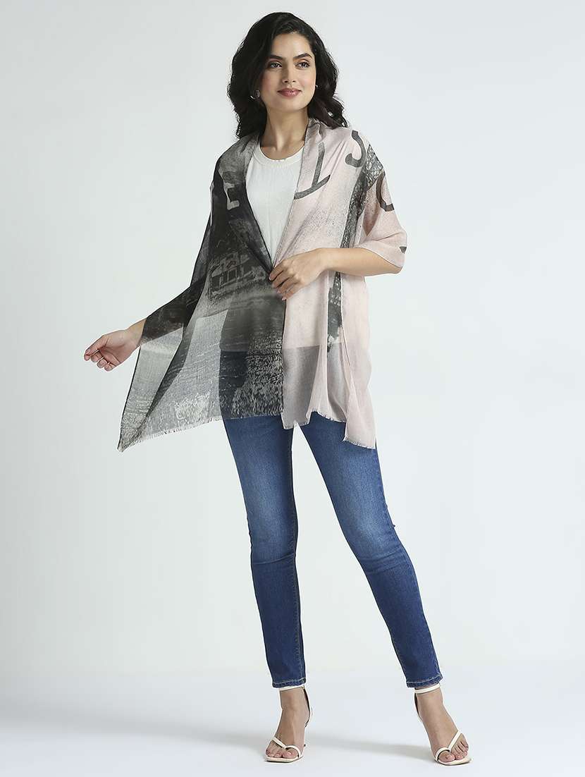 women printed everyday wrap scarf - 21631565 -  Standard Image - 4