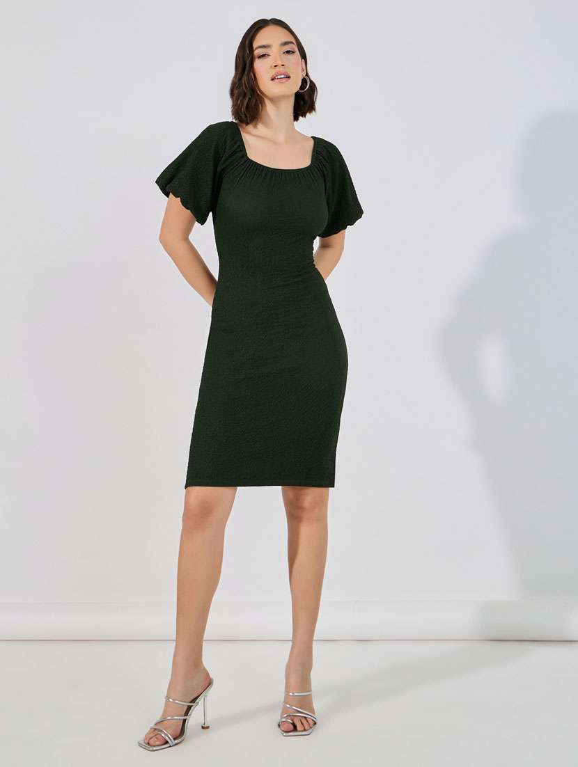 women green solid square neck bodycon dress