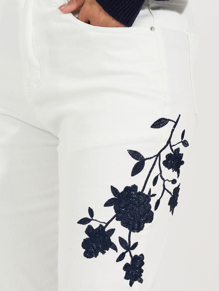 women embroidered high rise jeans - 21632064 - Standard Image - 4