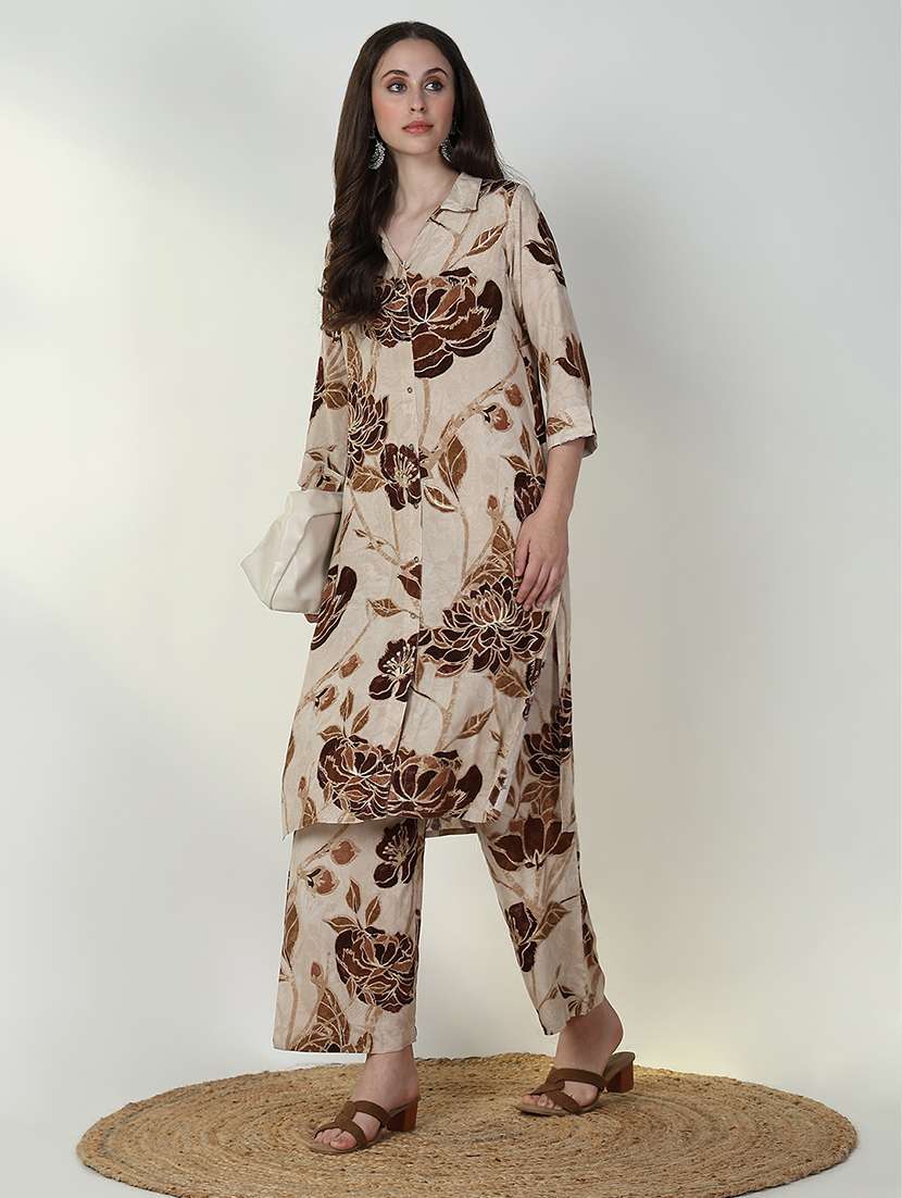 women beige floral kurta palazzo set  - 21632696 -  Standard Image - 4