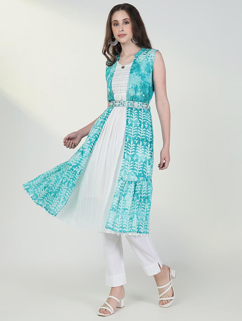 women solid sleeveles embroidered layered kurta - 21632722 - Standard Image - 1