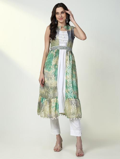 women solid sleeveles embroidered layered kurta  - 21632723 -  Standard Image - 0