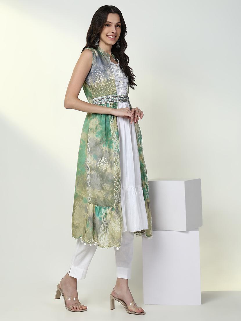 women solid sleeveles embroidered layered kurta  - 21632723 -  Standard Image - 1