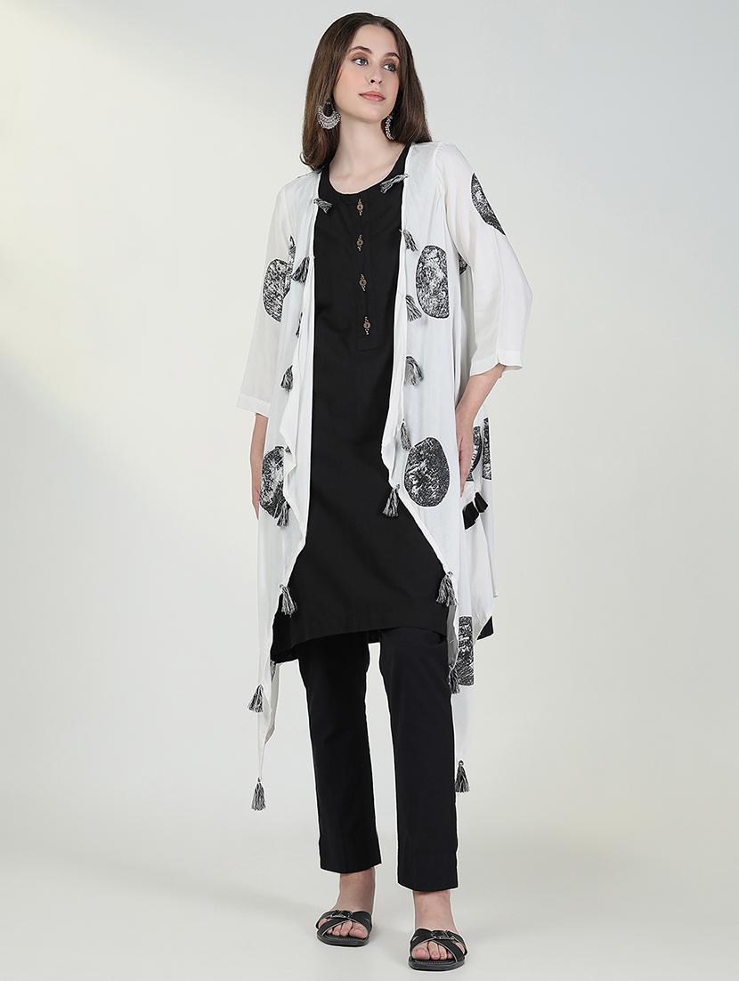 women black solid sleeveless kurta with jacket - 21632729 - Zoom Image - 0