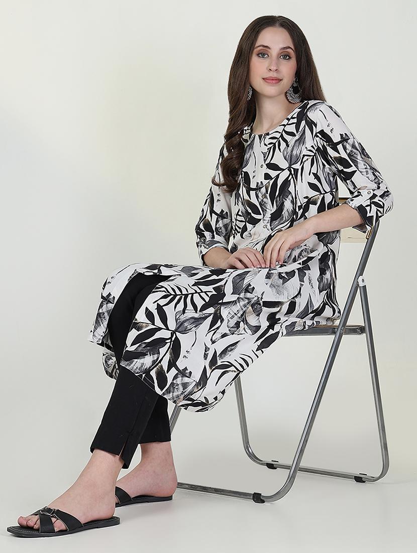 women three quarter sleeve straight kurta - 21632731 -  Standard Image - 1