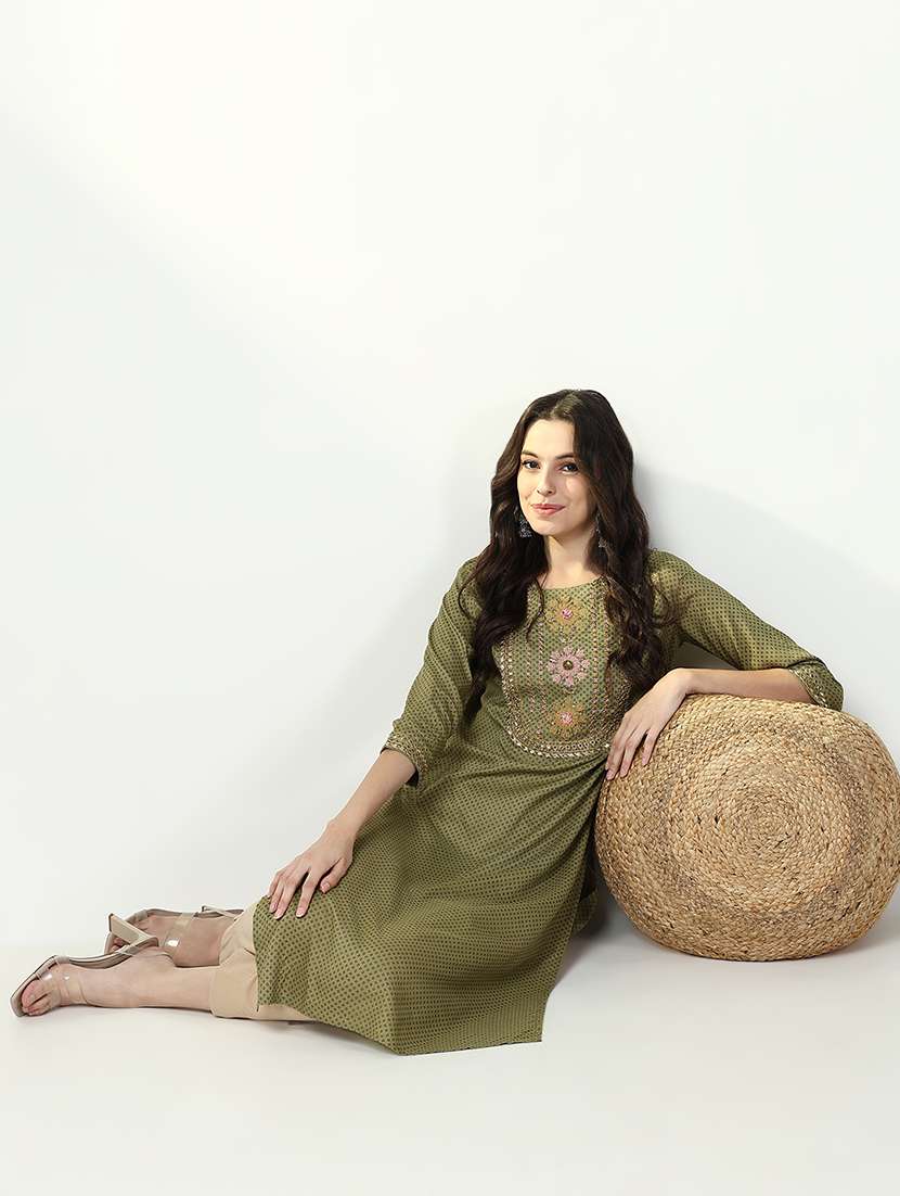 women three quarter sleeve straight kurta - 21632734 -  Standard Image - 1