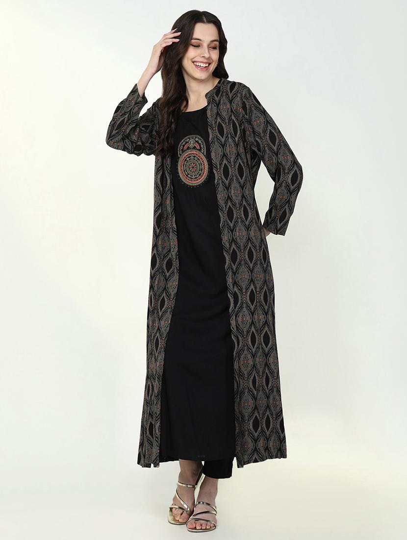 women black embroidered kurta with jacket - 21632735 - Standard Image - 4