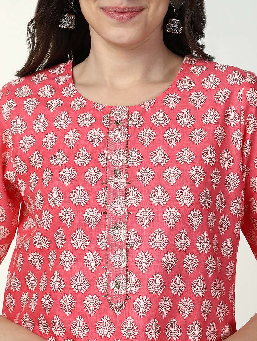 women three quarter sleeve straight kurta - 21632736 -  Standard Image - 6