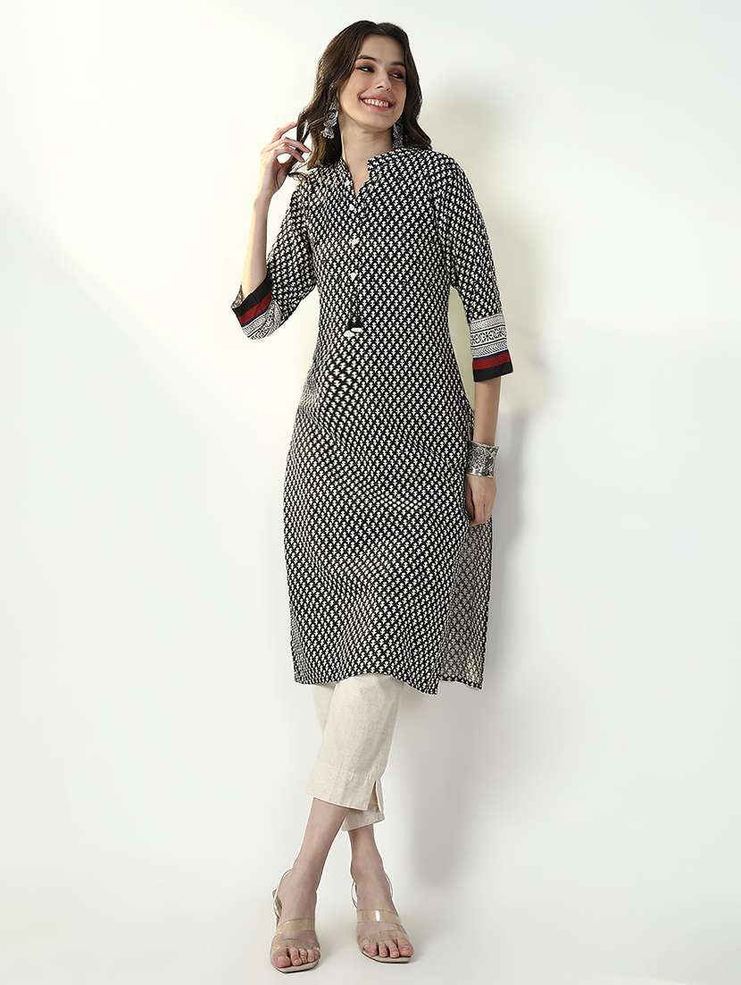 women black printed three quarter sleeve straight kurta - 21632740 -  Standard Image - 1