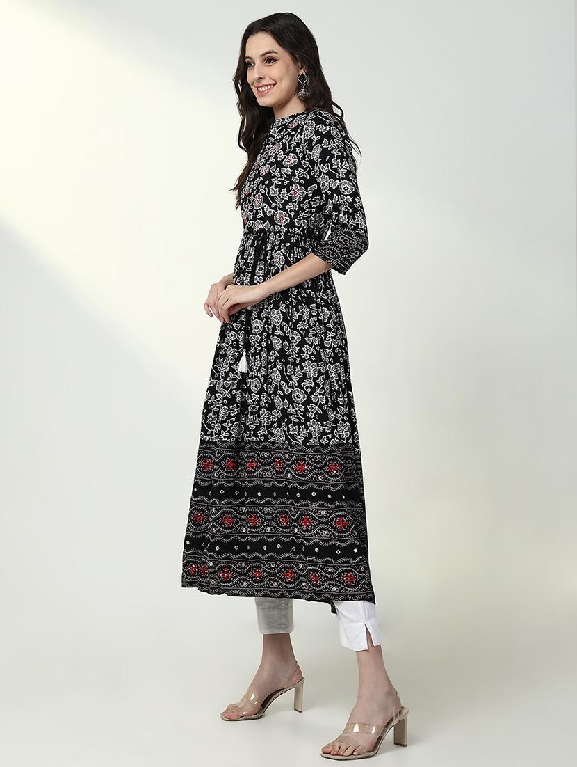 women black floral printed anarkali kurta - 21632748 - Standard Image - 4