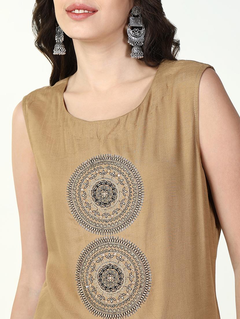 women beige embroidered kurta with jacket - 21632749 - Standard Image - 6