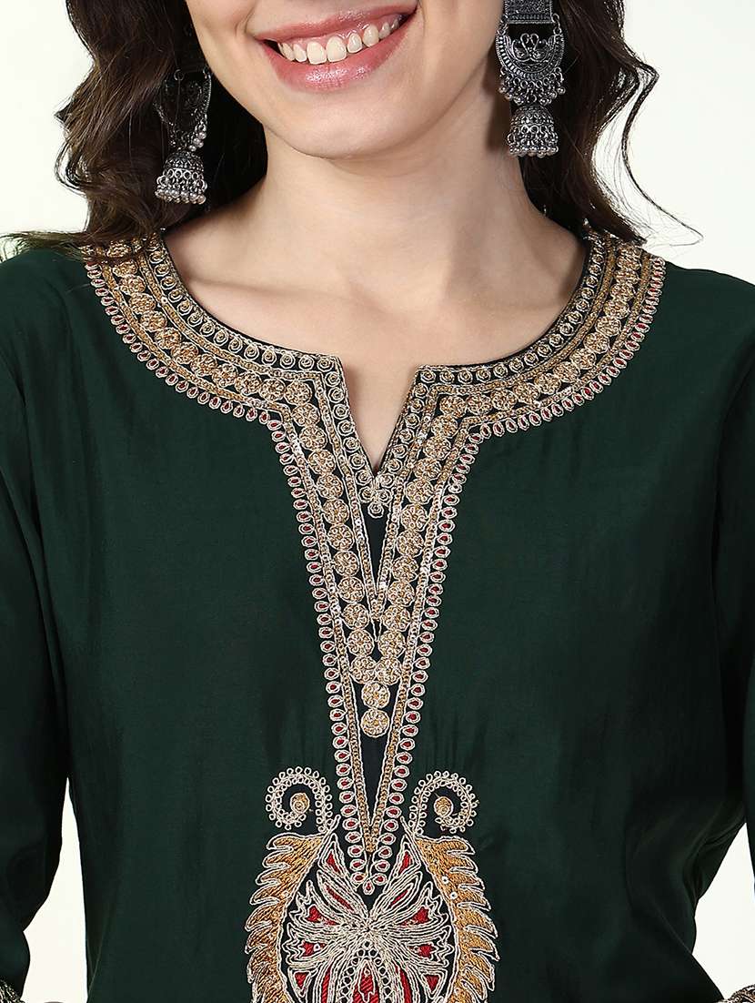women three quarter sleeve straight kurta - 21632761 - Standard Image - 6