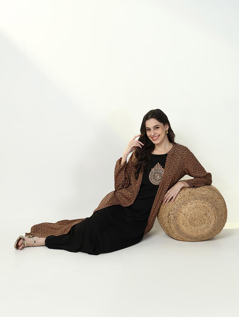 women black embroidered kurta with jacket - 21632762 - Standard Image - 1