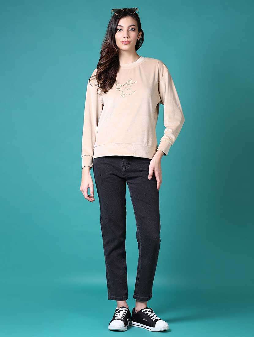 women chest print long sleeves sweatshirt - 21632832 -  Standard Image - 4