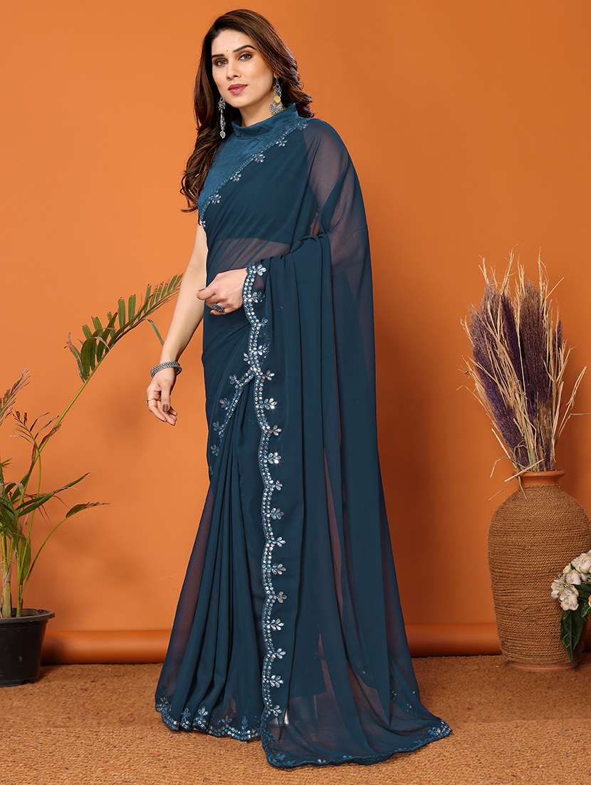 women solid with bordered mirror work saree with blouse