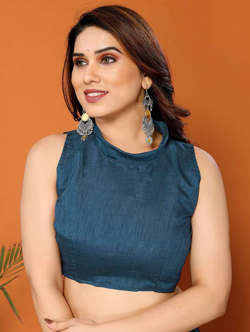 women solid with bordered mirror work saree with blouse - 21634150 -  Standard Image - 1
