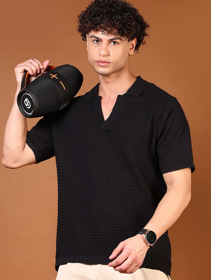 men textured short sleeves polo t-shirt - 21634213 -  Standard Image - 1