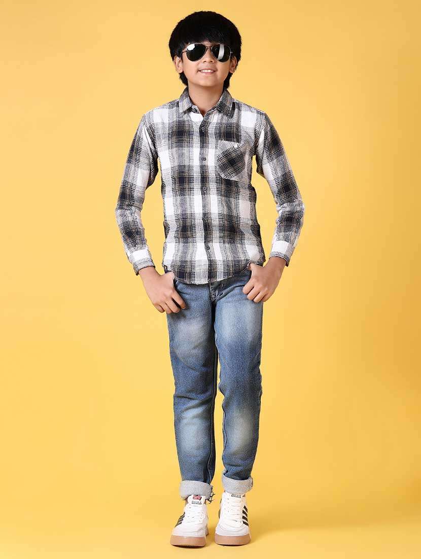 boys long sleeves checkered shirt - 21634444 - Standard Image - 4